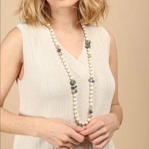 Saachi Natural Stone Necklace, brand new!